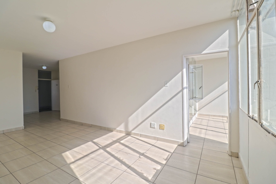 1 Bedroom Property for Sale in Bedford Gardens Gauteng