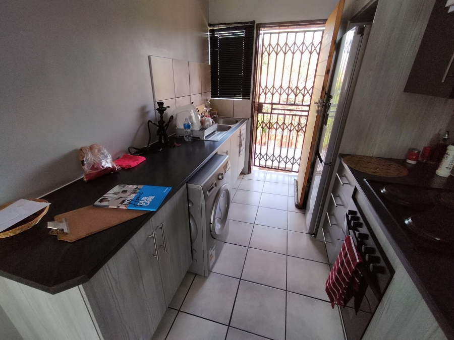 2 Bedroom Property for Sale in Pretoria North Gauteng