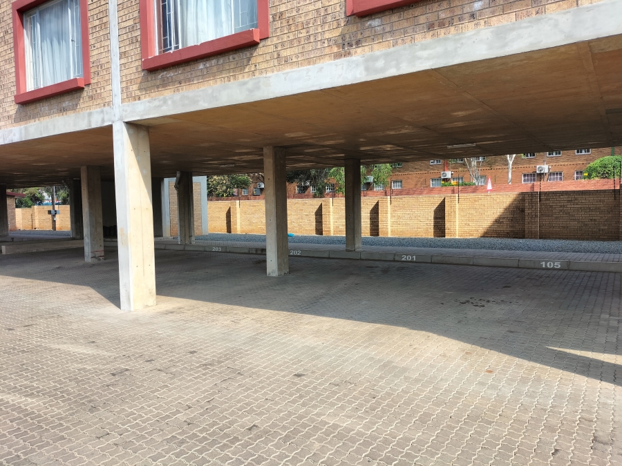 2 Bedroom Property for Sale in Pretoria North Gauteng