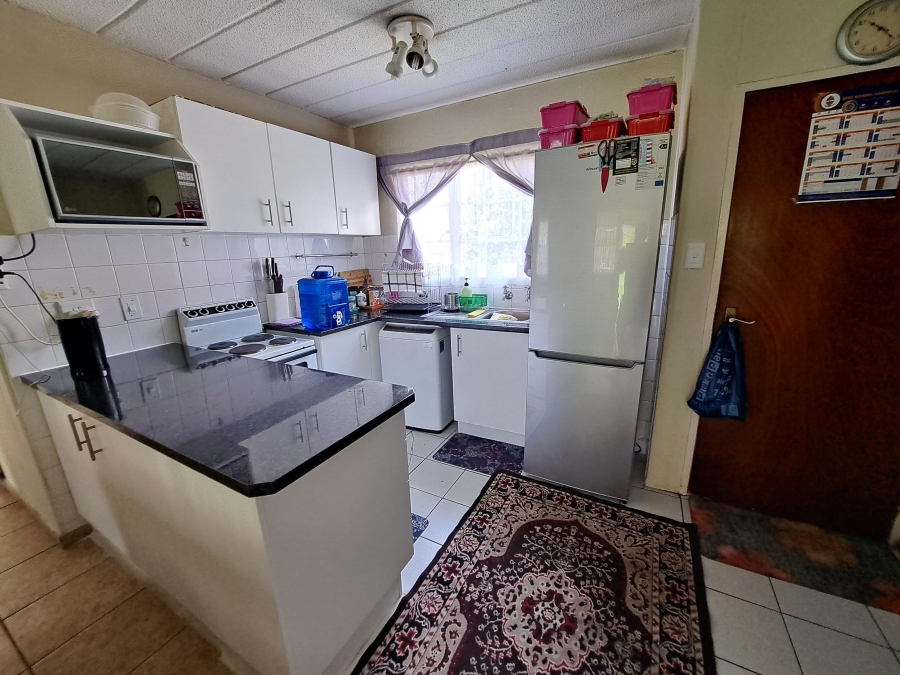 To Let 2 Bedroom Property for Rent in Meyersdal Gauteng