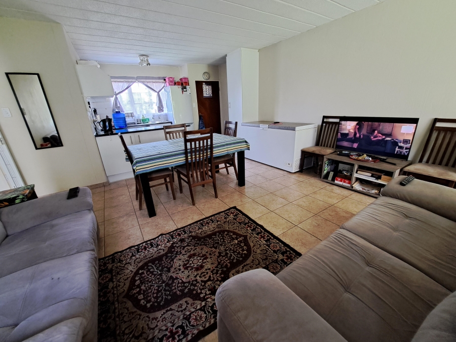 To Let 2 Bedroom Property for Rent in Meyersdal Gauteng