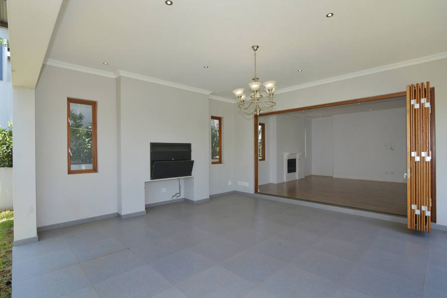 To Let 4 Bedroom Property for Rent in Waterfall Country Village Gauteng