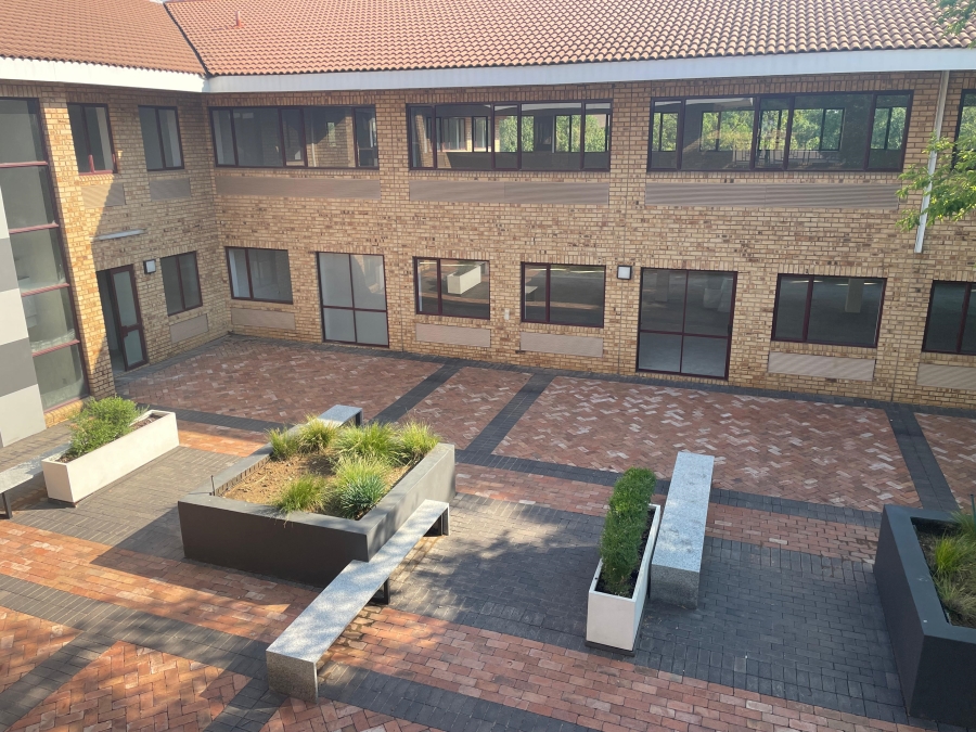To Let commercial Property for Rent in Vorna Valley Gauteng