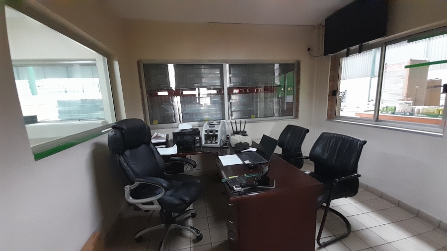 To Let commercial Property for Rent in Randjespark Gauteng