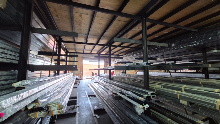 To Let commercial Property for Rent in Hennops Park Industrial Gauteng