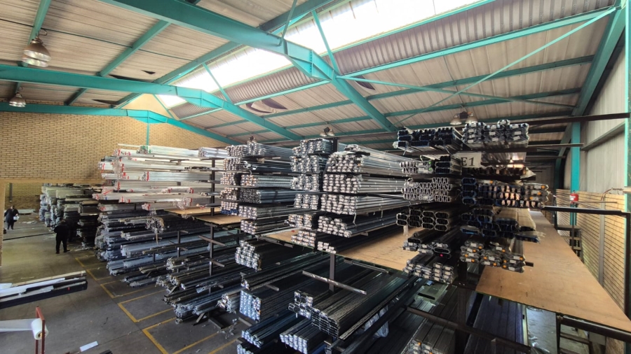To Let commercial Property for Rent in Hennops Park Industrial Gauteng