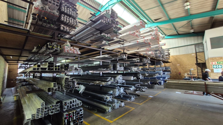 To Let commercial Property for Rent in Hennops Park Industrial Gauteng