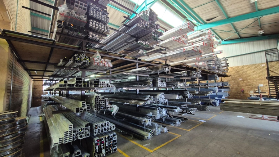 To Let commercial Property for Rent in Hennops Park Industrial Gauteng