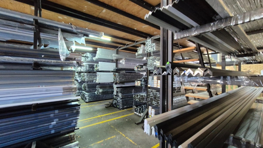 To Let commercial Property for Rent in Hennops Park Industrial Gauteng