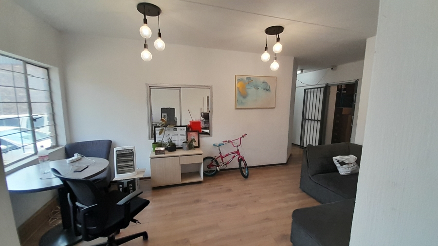 To Let commercial Property for Rent in Halfway House Gauteng