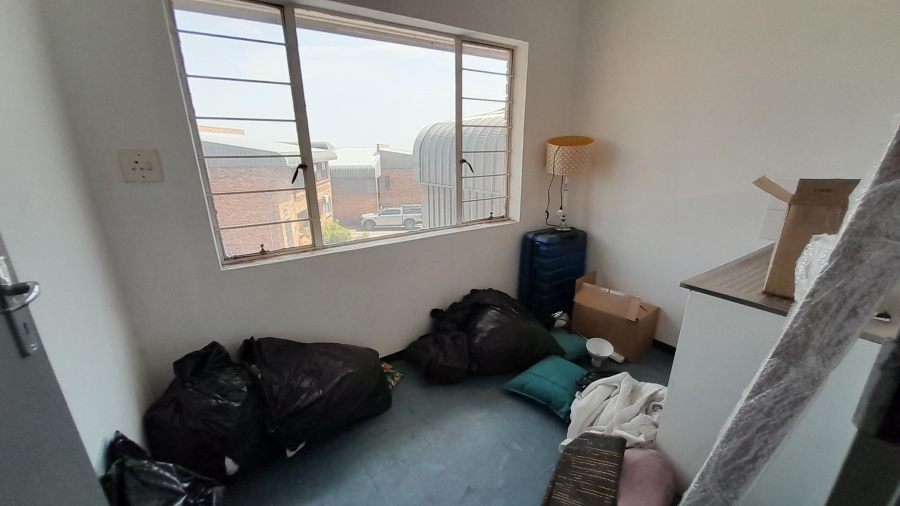 To Let commercial Property for Rent in Halfway House Gauteng