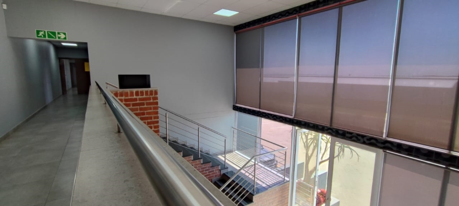 Commercial Property for Sale in Knoppieslaagte Gauteng