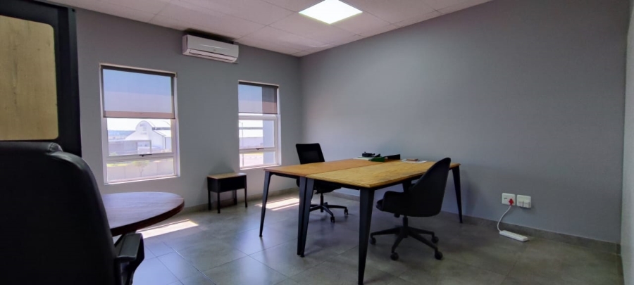 Commercial Property for Sale in Knoppieslaagte Gauteng