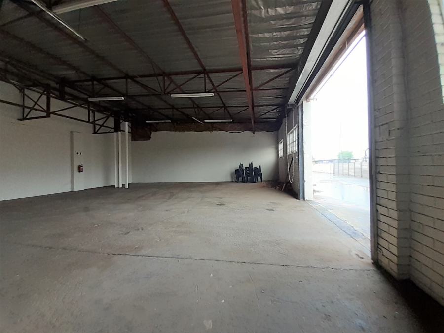 Commercial Property for Sale in Rosslyn Gauteng