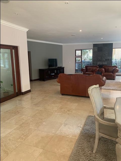 To Let 5 Bedroom Property for Rent in Bryanston Gauteng