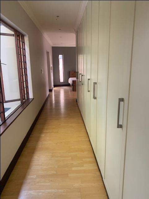 To Let 5 Bedroom Property for Rent in Bryanston Gauteng