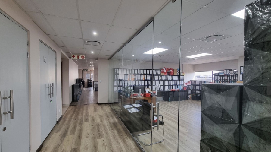 To Let commercial Property for Rent in Glen Marais Gauteng