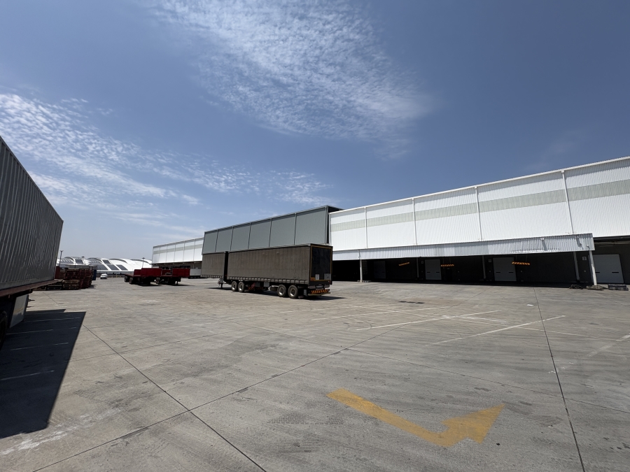 To Let commercial Property for Rent in Glen Marais Gauteng