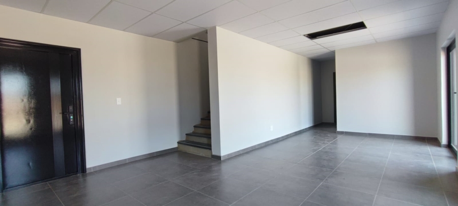 Commercial Property for Sale in Knoppieslaagte Gauteng