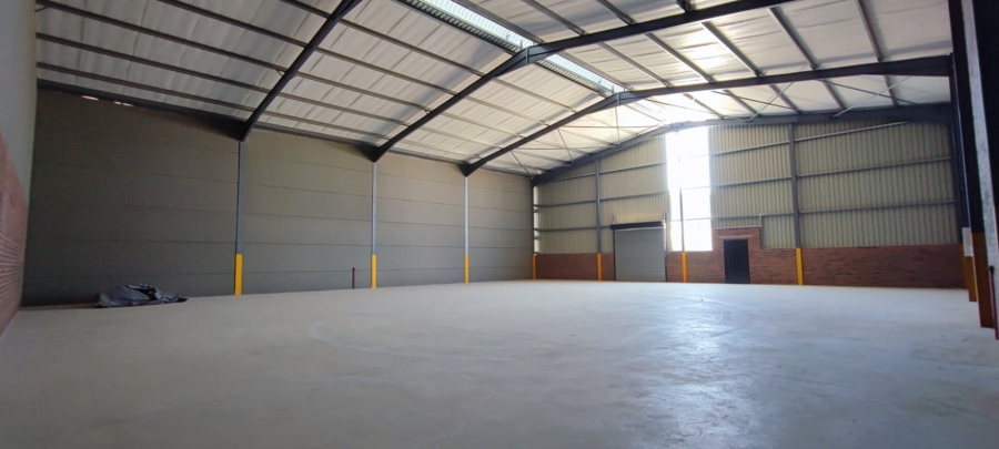 Commercial Property for Sale in Knoppieslaagte Gauteng
