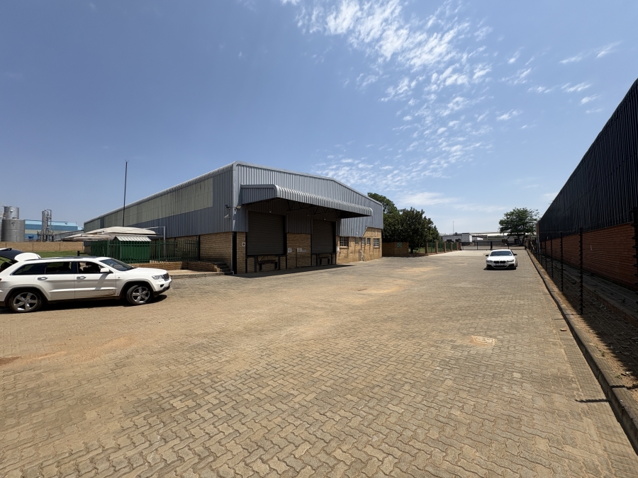 To Let commercial Property for Rent in Pomona Gauteng