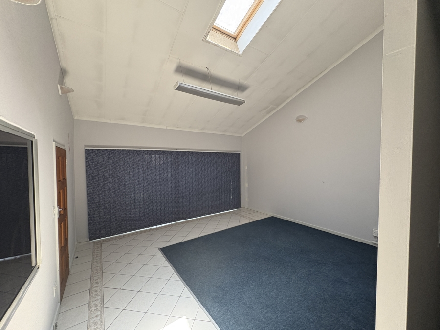 To Let commercial Property for Rent in Pomona Gauteng
