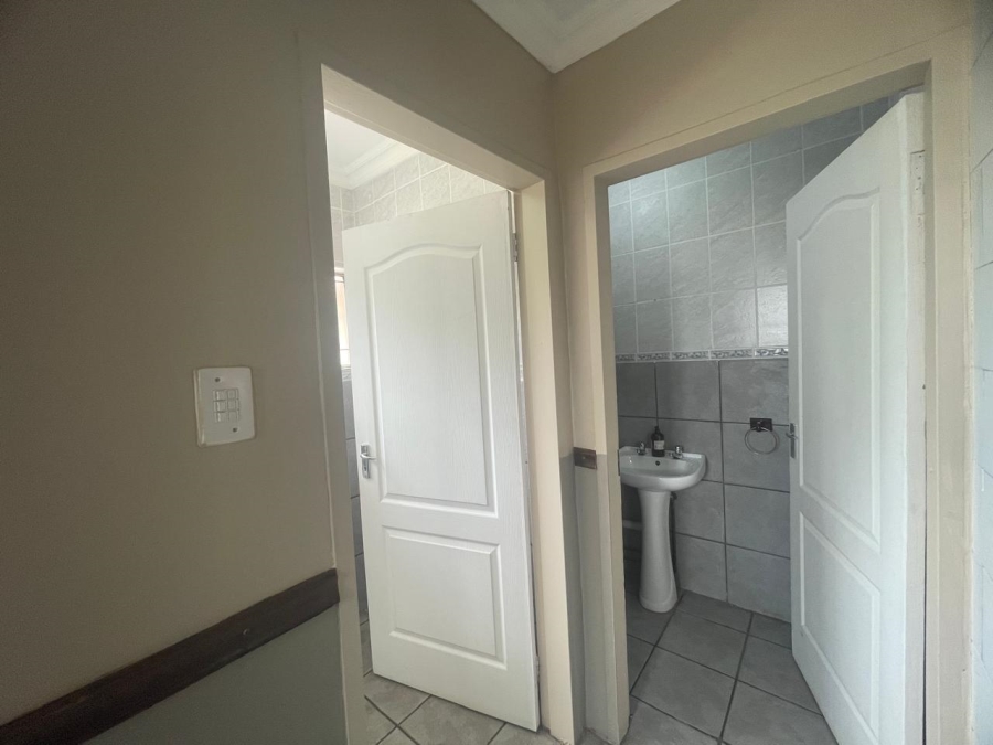 Commercial Property for Sale in Erasmia Gauteng