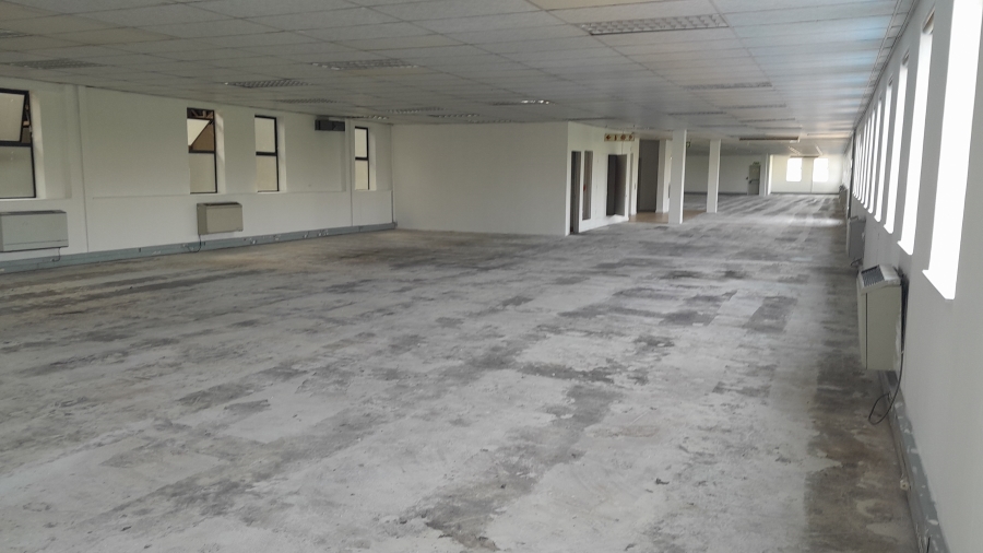 To Let commercial Property for Rent in Randjespark Gauteng