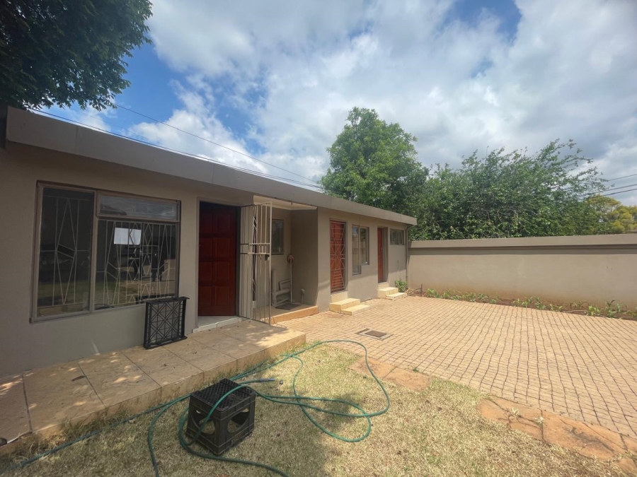Commercial Property for Sale in Erasmia Gauteng