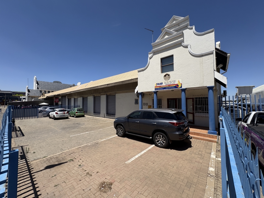 To Let commercial Property for Rent in Jet Park Gauteng
