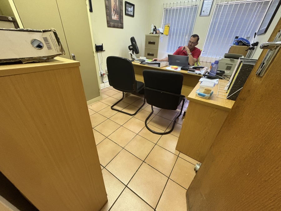 To Let commercial Property for Rent in Jet Park Gauteng