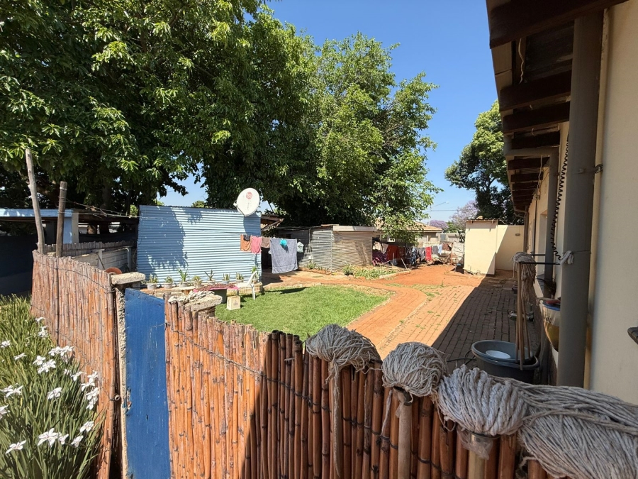 Commercial Property for Sale in Erasmia Gauteng