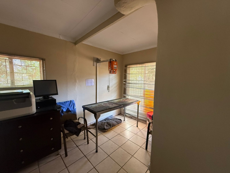 Commercial Property for Sale in Erasmia Gauteng