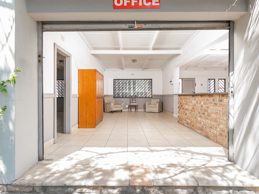 Commercial Property for Sale in Fontainebleau Gauteng