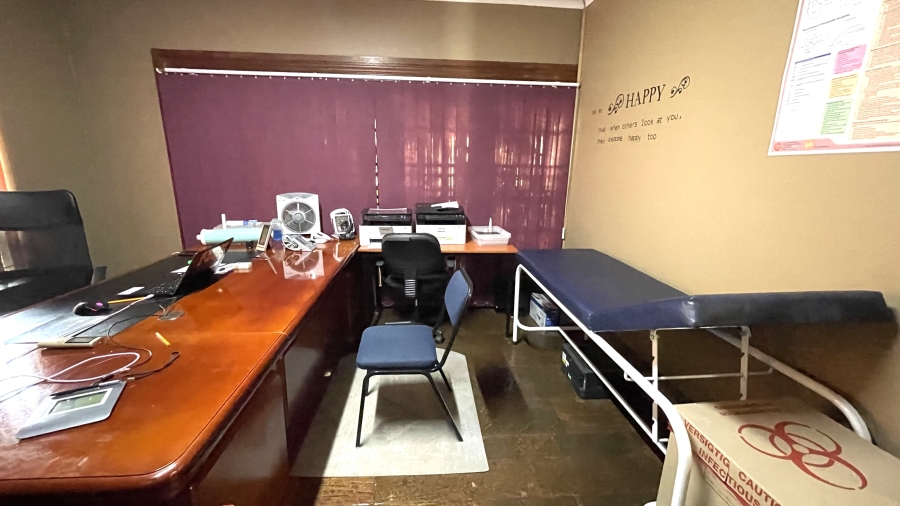 Commercial Property for Sale in Sinoville Gauteng