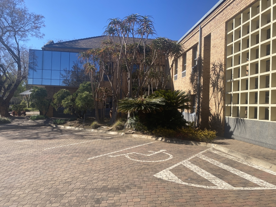 To Let commercial Property for Rent in Bedfordview Gauteng