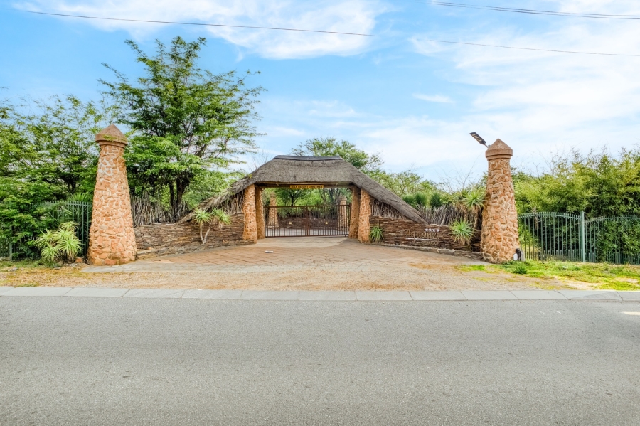 Commercial Property for Sale in Chartwell Gauteng