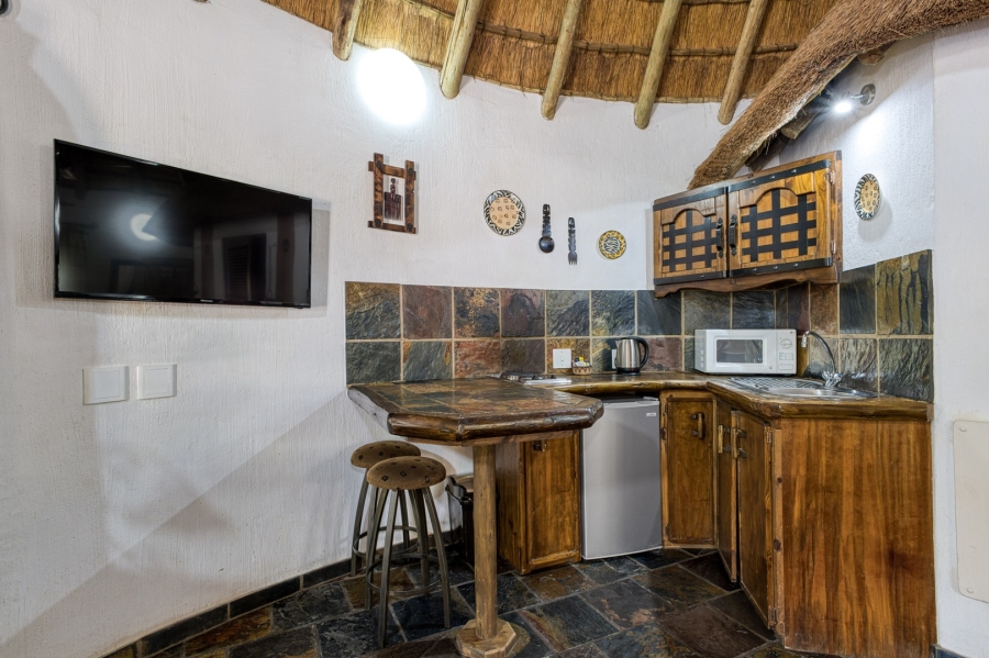 Commercial Property for Sale in Chartwell Gauteng