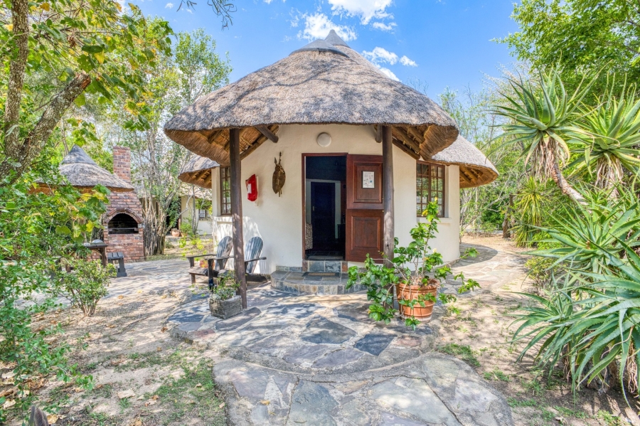 Commercial Property for Sale in Chartwell Gauteng