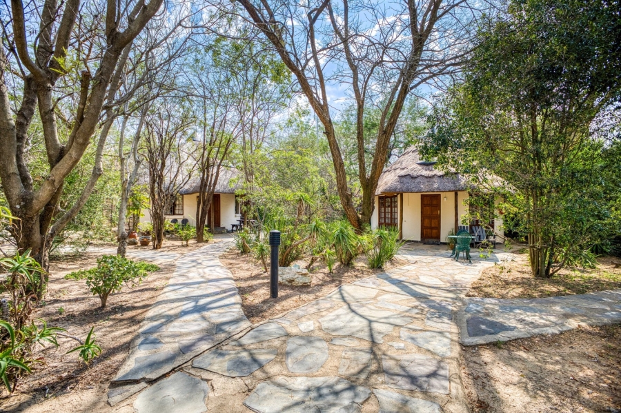 Commercial Property for Sale in Chartwell Gauteng