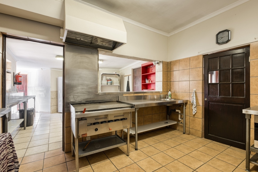 Commercial Property for Sale in Chartwell Gauteng