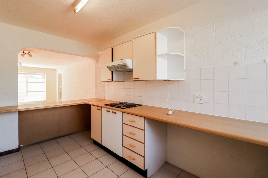 2 Bedroom Property for Sale in Townsview Gauteng