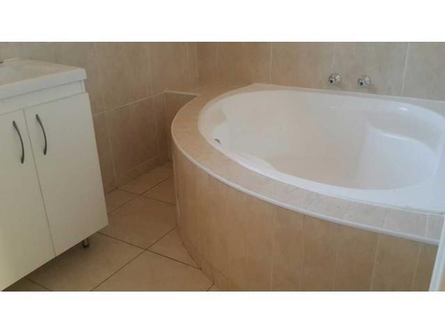 To Let 2 Bedroom Property for Rent in Liefde en Vrede Gauteng