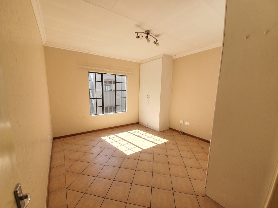 To Let 3 Bedroom Property for Rent in Oriel Gauteng