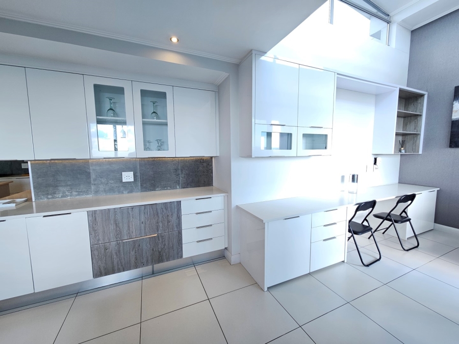 4 Bedroom Property for Sale in Rosebank Gauteng