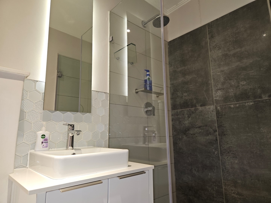 4 Bedroom Property for Sale in Rosebank Gauteng