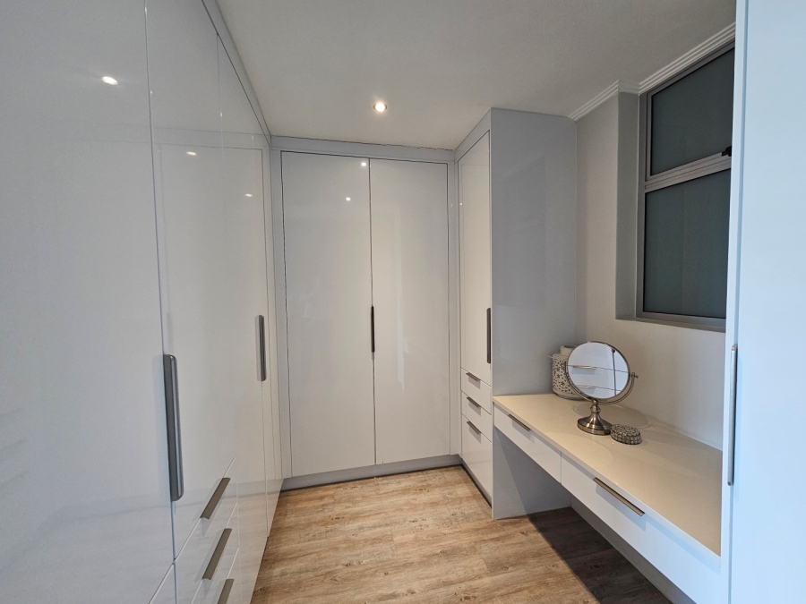 4 Bedroom Property for Sale in Rosebank Gauteng