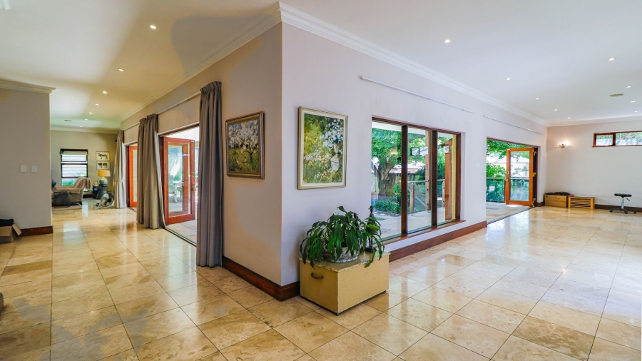 To Let 5 Bedroom Property for Rent in Bryanston Gauteng