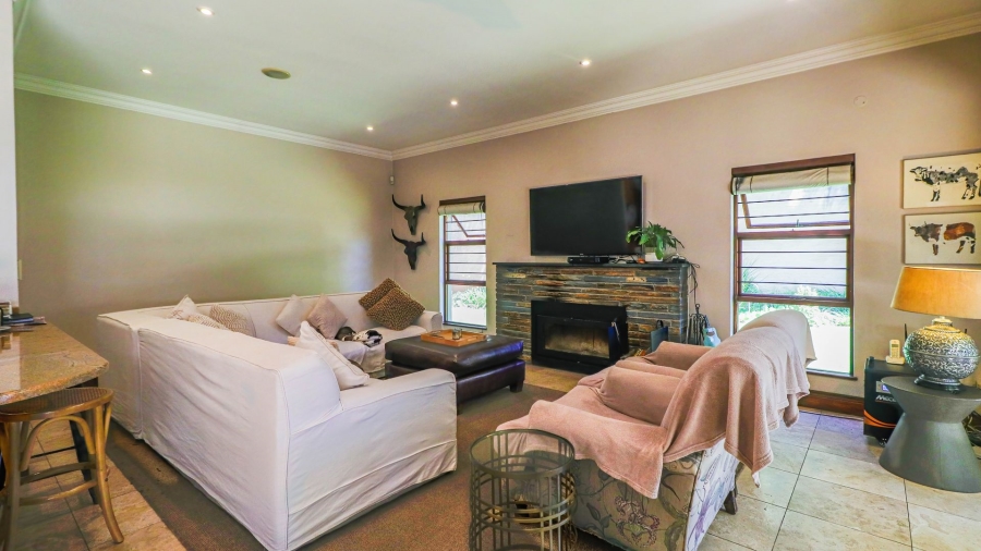 To Let 5 Bedroom Property for Rent in Bryanston Gauteng