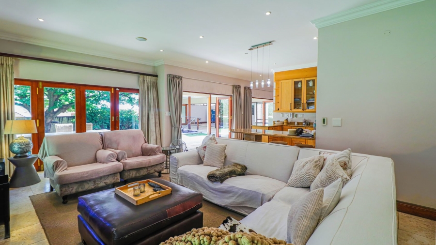 To Let 5 Bedroom Property for Rent in Bryanston Gauteng